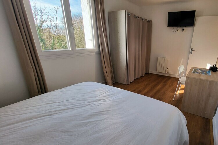 Maison rénovée 6 personnes à Plouhinec, jardin plein sud - Photo 15