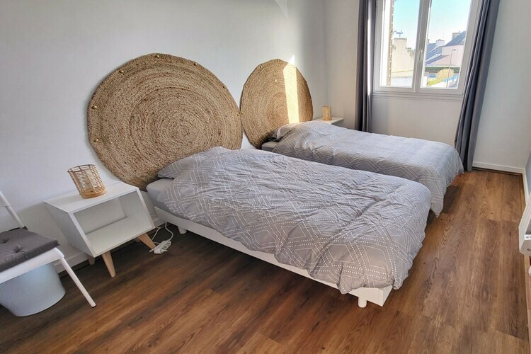 Maison rénovée 6 personnes à Plouhinec, jardin plein sud - Photo 18
