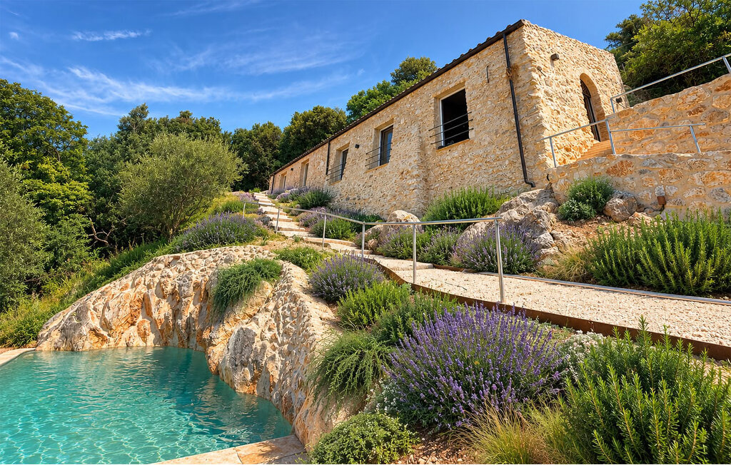 Maison en pierre à Roccantica, piscine privée et poutres apparentes - Photo 1