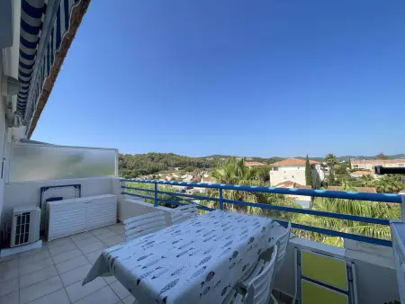 T2 28 m² avec terrasse Ouest au Lavandou : photo 8
