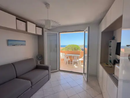 T2 Collioure vue mer, terrasse et parking privé : photo 3