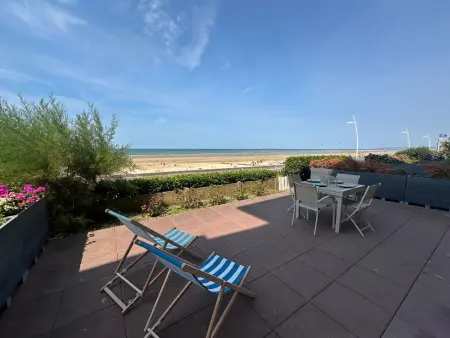Appartement 2 pièces vue mer avec accès direct plage : photo 12