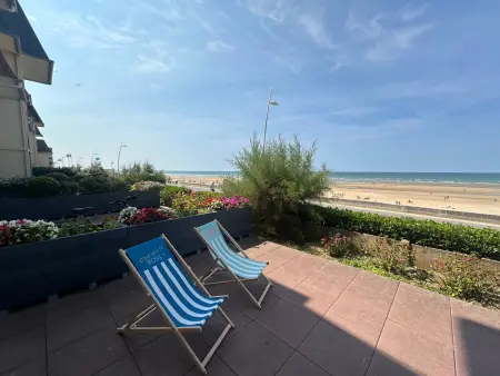 Appartement 2 pièces vue mer avec accès direct plage : photo 13