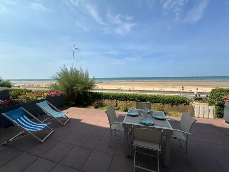 Appartement 2 pièces vue mer avec accès direct plage : photo 14