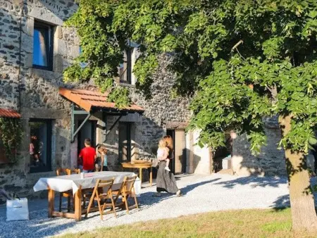 L'Échappée Belle - Gîte 15 pers. Retournac : photo 30