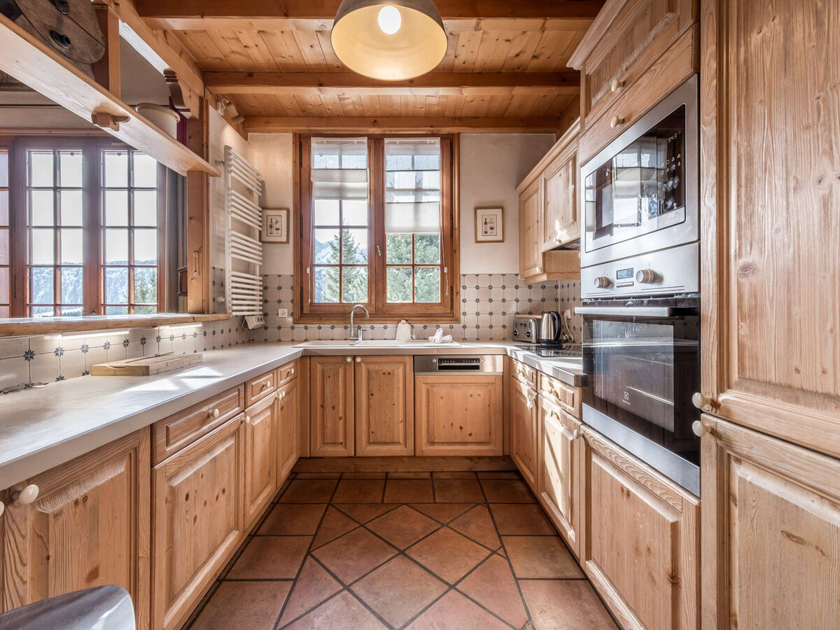 Chalet 190 m² avec terrasse vue exceptionnelle à Courchevel - Photo 4