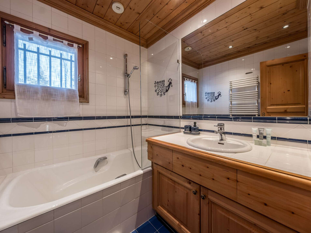 Chalet 190 m² avec terrasse vue exceptionnelle à Courchevel - Photo 13