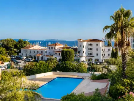 T2 vue mer avec terrasse plein sud - Le Lavandou : photo 1
