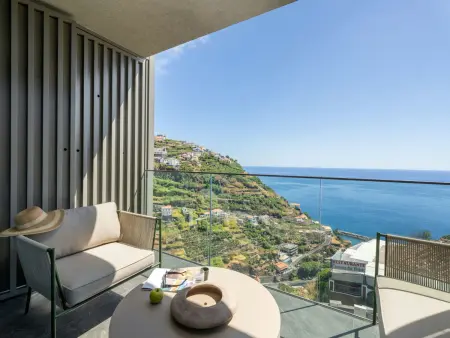 Azure Calheta - Appartement moderne 80 m² vue mer : photo 1