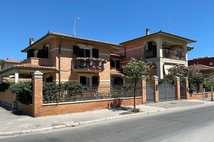 Villa Kadal, 50m de la plage à Marina di Grosseto - Photo 10