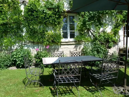 Maison tourangelle restaurée, jardin 700 m² - Luzillé : photo 2