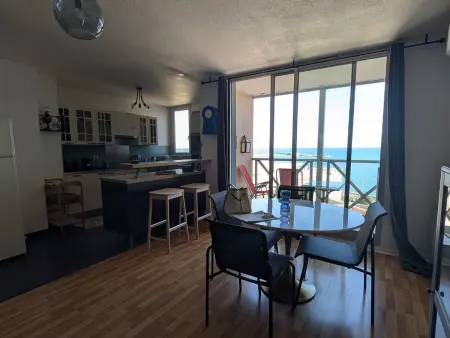 T2 climatisé vue mer, terrasse – Sète, 4 pers. : photo 2