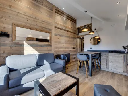 Appartement 34m² rénové à Val-d'Isère, 10 min des pistes : photo 1