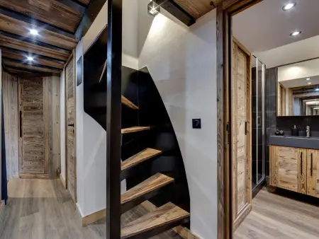 Appartement 34m² rénové à Val-d'Isère, 10 min des pistes : photo 8