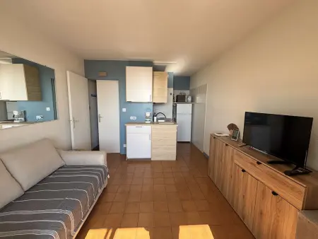 Appartement vue mer 3e étage Six-Fours-les-Plages : photo 3