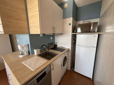Appartement vue mer 3e étage Six-Fours-les-Plages : photo 4
