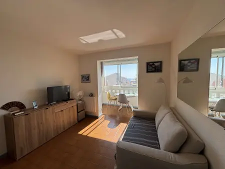 Appartement vue mer 3e étage Six-Fours-les-Plages : photo 7