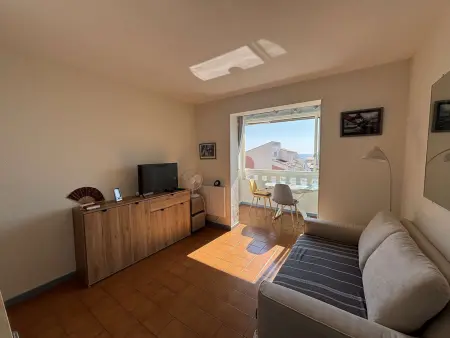 Appartement vue mer 3e étage Six-Fours-les-Plages : photo 9