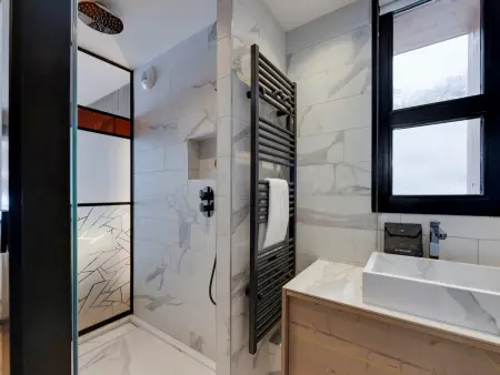 Apt 60m² Les Cristaux, Spa & parking électrique : photo 11