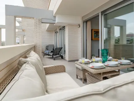Elegance Sol - Appartement 3 chambres avec piscine : photo 27