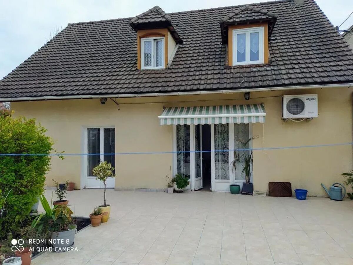 Maison 4 chambres, 3 en suite à Aulnay-sous-Bois - Photo 1