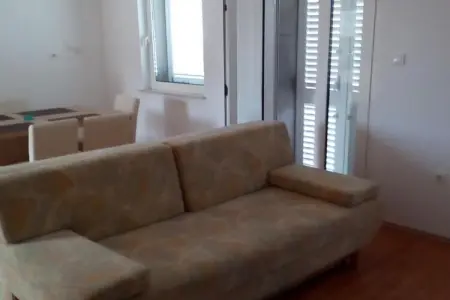 Location appartement à Karlobag, Andrea Adriatic Oasis Karlobag - Two Bedroom Apartment with Balcony and Sea View
