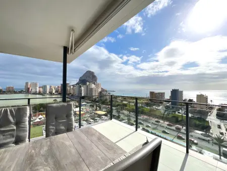 Appartement 4 pers. avec terrasse et piscine à Calp : photo 1