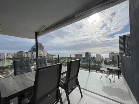 Appartement 4 pers. avec terrasse et piscine à Calp : photo 2