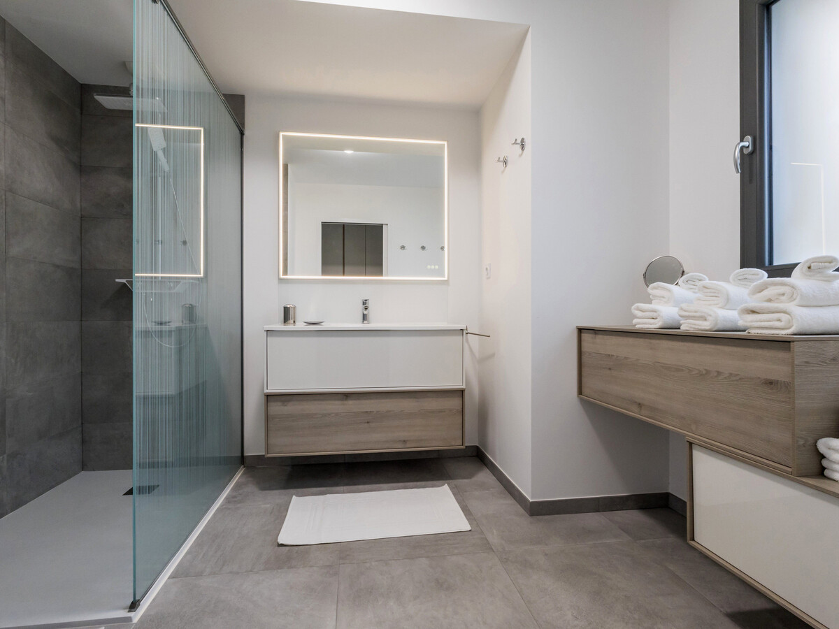 La Maison de Dom – Gîte 12 pers. avec spa à La Haie-Fouassière - Photo 11