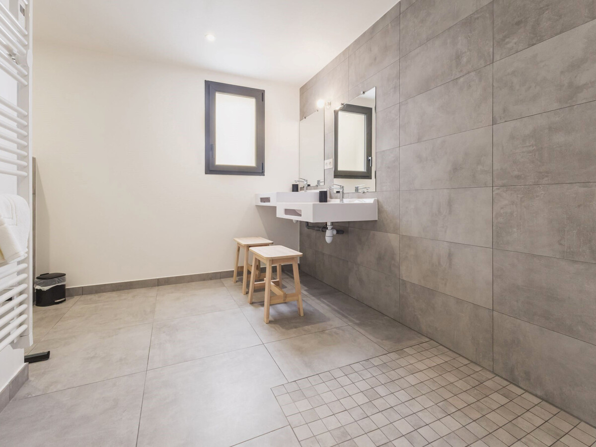 La Maison de Dom – Gîte 12 pers. avec spa à La Haie-Fouassière - Photo 13