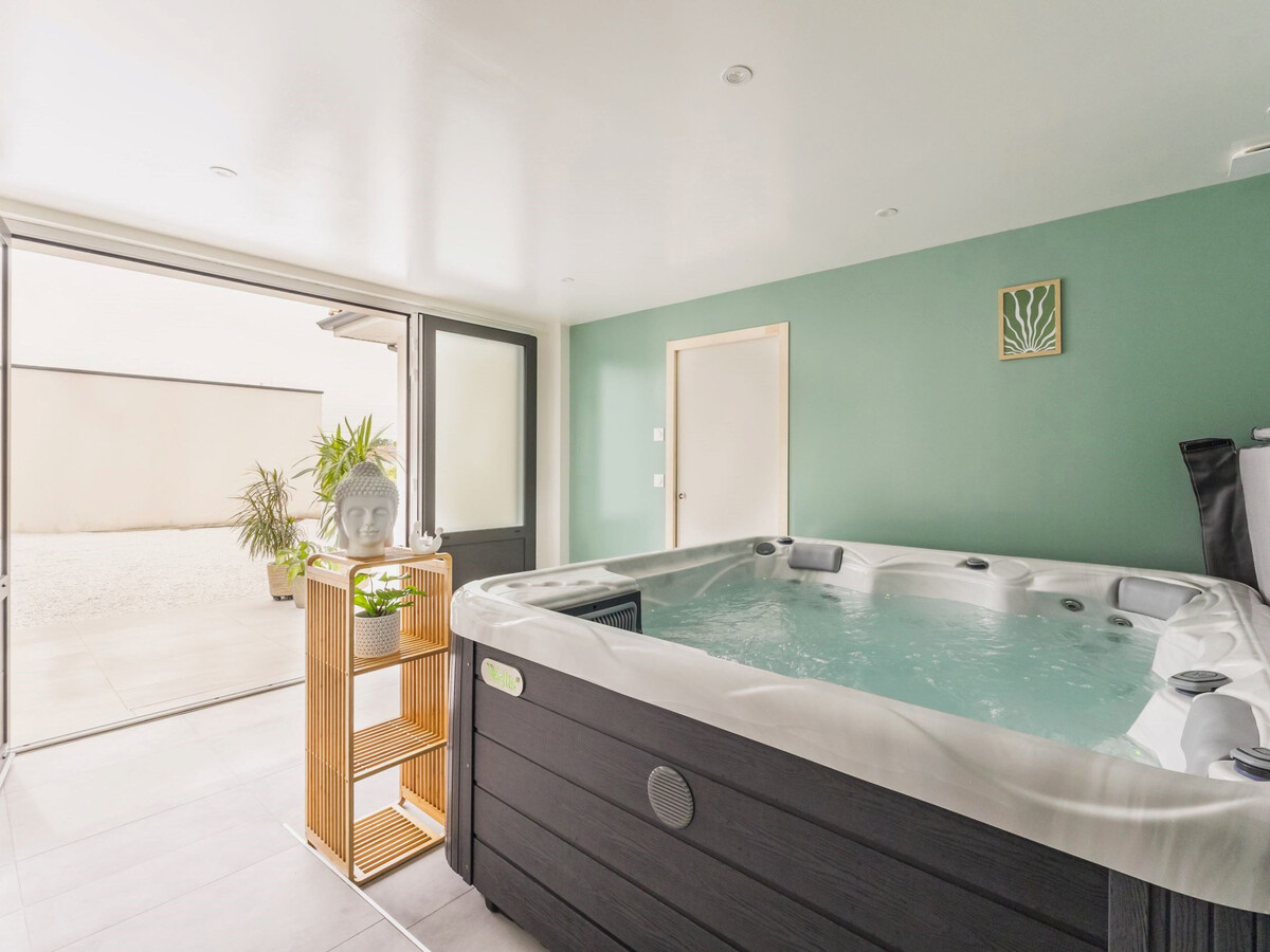La Maison de Dom – Gîte 12 pers. avec spa à La Haie-Fouassière - Photo 14