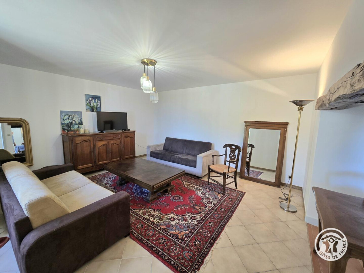 Grand gîte 10 pers. avec cour privative à Bars - Photo 5