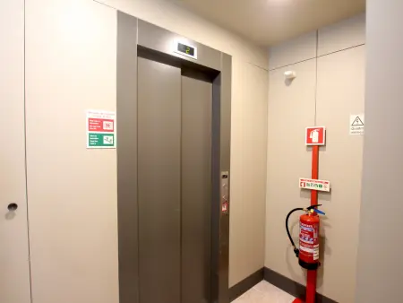 Appartement 130 m² au cœur de Chiado, 6 personnes : photo 35