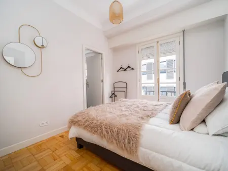 Appartement 3 chambres 100 m² centre Porto : photo 5