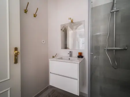 Appartement 3 chambres 100 m² centre Porto : photo 9