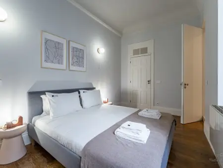 Appartement 130m² centre Porto, 3 ch, terrasse 25m² : photo 13