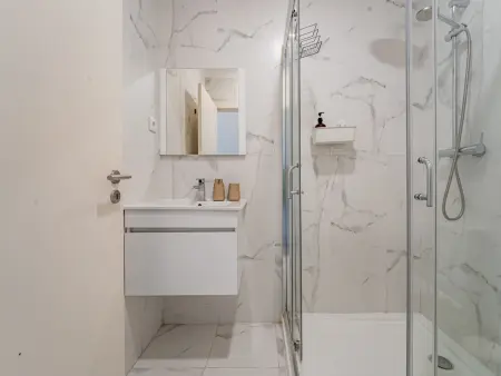 Studio 30 m² face au Rio Douro, centre Porto : photo 7