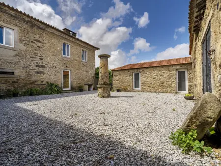 Villa 200 m² avec jardin et terrasse à Santa Maria da Feira : photo 21