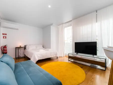 Studio 40 m² climatisé au cœur de Porto : photo 3