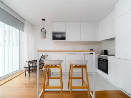 Studio 40 m² climatisé au cœur de Porto : photo 4
