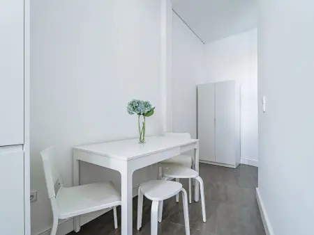 Appartement 74 m² centre Porto, 3 personnes : photo 8