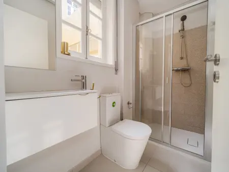 Appartement 100 m² pour 6 à Porto, 3 chambres : photo 18