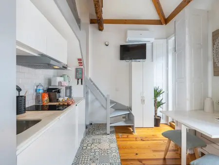 Studio moderne 25m² avec clim au cœur de Porto : photo 5