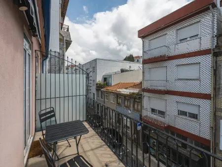 Studio moderne 25m² avec clim au cœur de Porto : photo 20