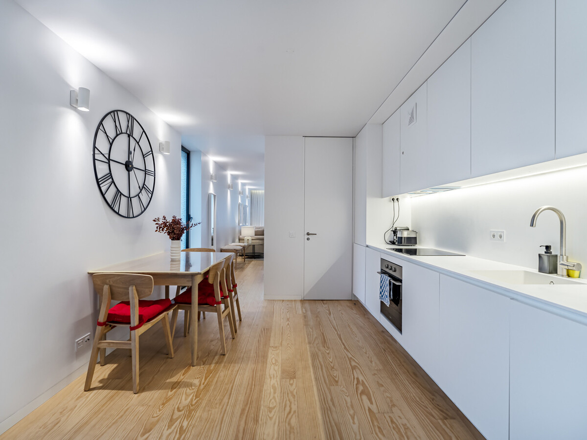 Maison mitoyenne moderne à Porto, 139 m², 4 pers. - Photo 6