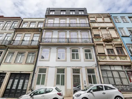 Studio moderne 52 m² avec balcon à Porto : photo 6