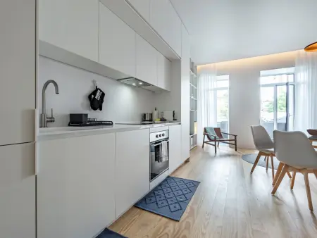 Studio moderne 52 m² avec balcon à Porto : photo 8