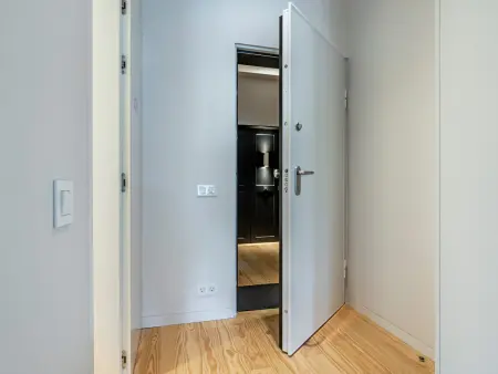 Studio moderne 52 m² avec balcon à Porto : photo 14