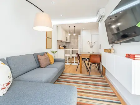 Appartement 40 m² avec balcon et clim à Porto : photo 4