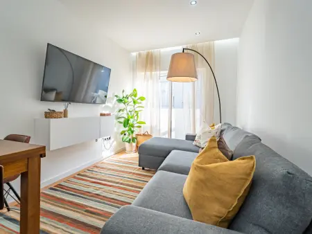 Appartement 40 m² avec balcon et clim à Porto : photo 6